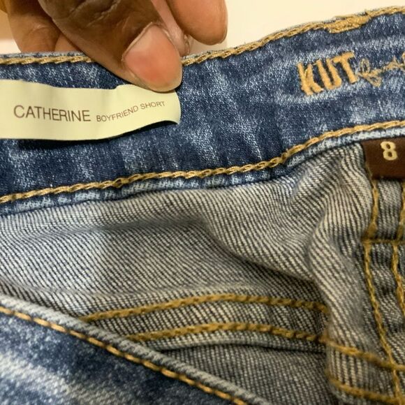 Kut from the Kloth Catherine Boyfriend Shorts Size 8 - Picture 9 of 10